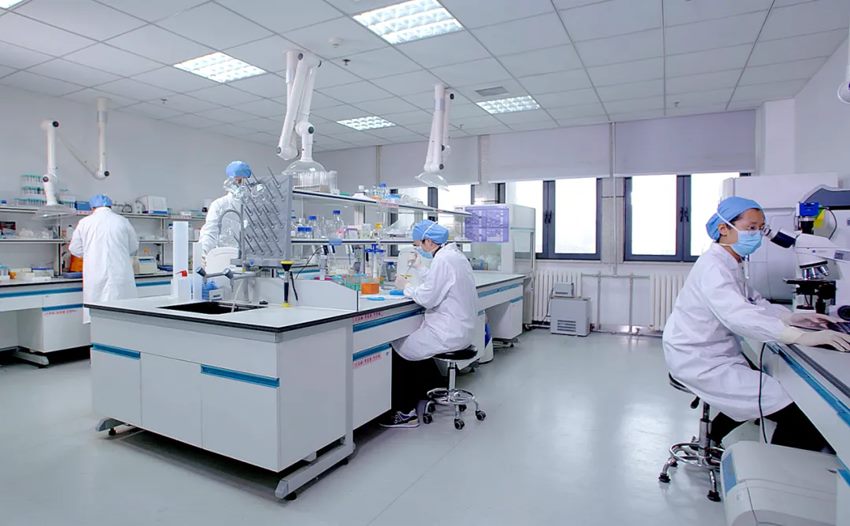 奋斗史家国情丨2018年医院实现“省级重点实验室”建设重大突破，医学研究和试验发展迈上新台阶